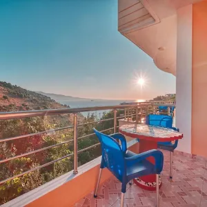 https://vila-zervo.albaniahotels.org
